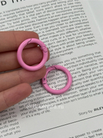 Карабин-кольцо розовое
