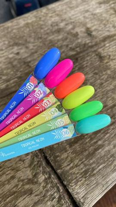 Луи Филипп Limited Collection Tropical Neon - Гель-лак 01, 10мл