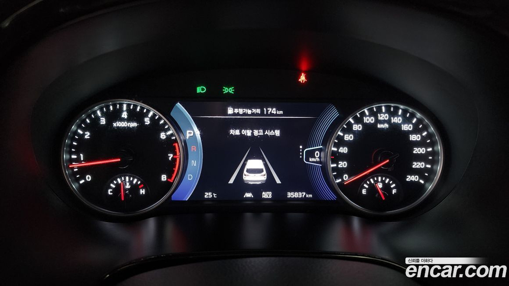 Kia Seltos Бензин 1.6 Turbo 4WD (08.2019)