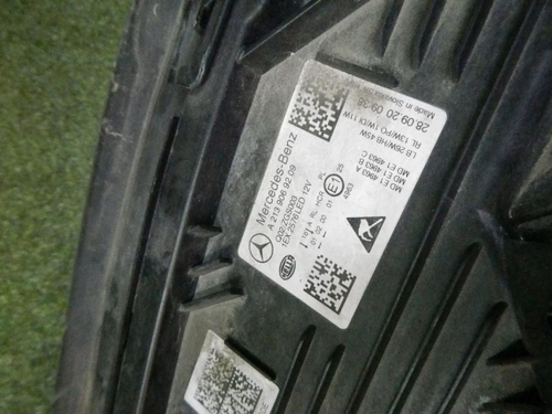 Фара правая Mercedes E W213 (2020-2023) LED
