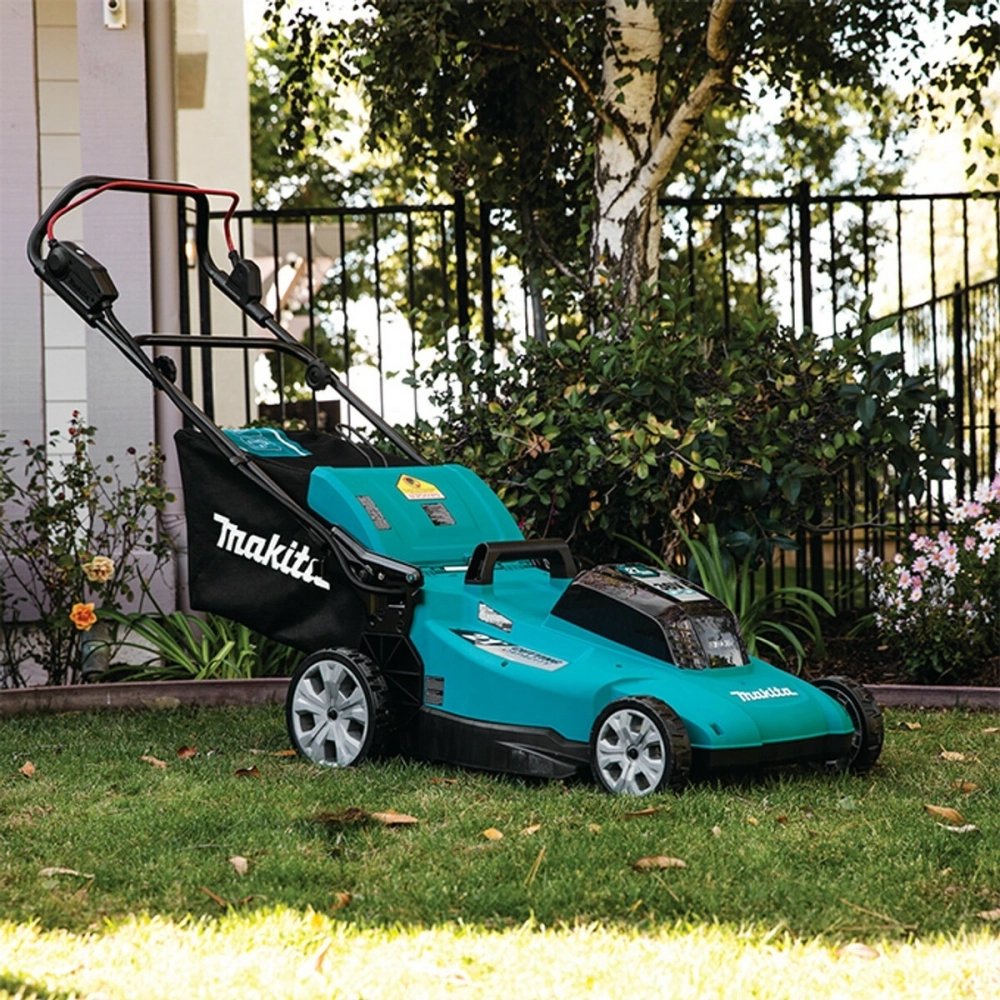 Газонокосилка Makita DLM538CT2