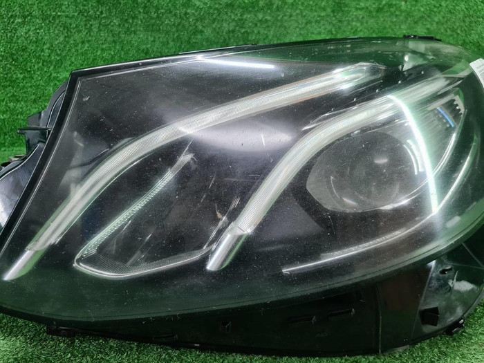 Фара левая Mercedes E W213 (2016-2021) LED