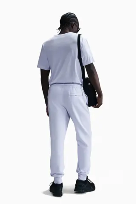 Футболка Nike Sportswear Club - фиолетовый