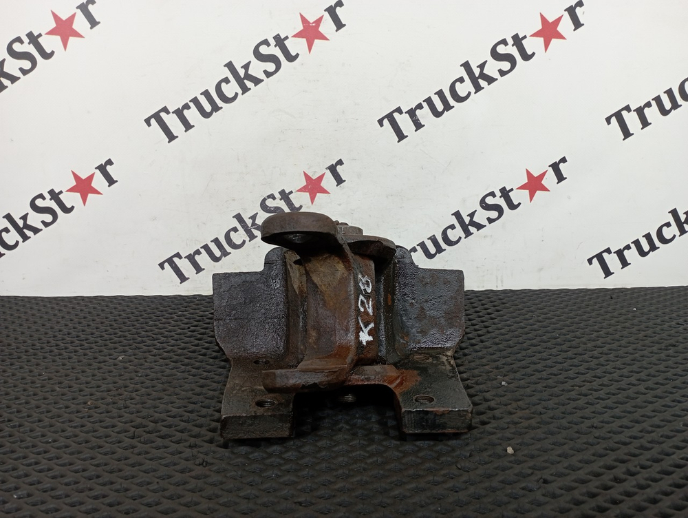 Кронштейн рессоры передней