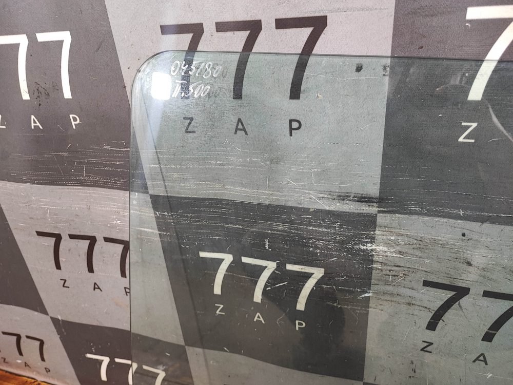 Стекло двери задней левой Tank 300 20-нв Б/У Оригинал 6203101XKM14A