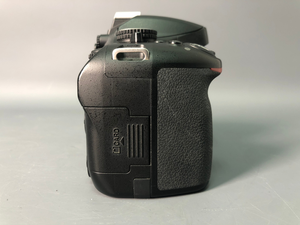 Nikon D5100, 23115 кадров пробега+Nikon AF-S Nikkor 18-55 3.5-5.6G VR