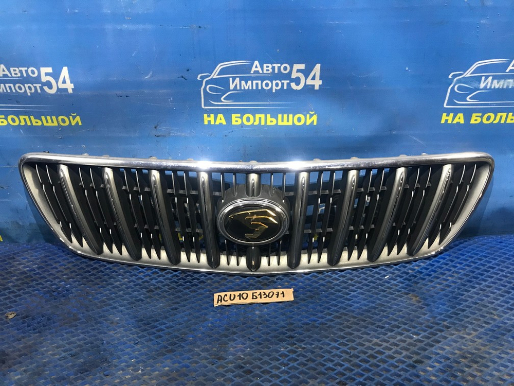 Решетка радиатора TOYOTA HARRIER 2000-2003