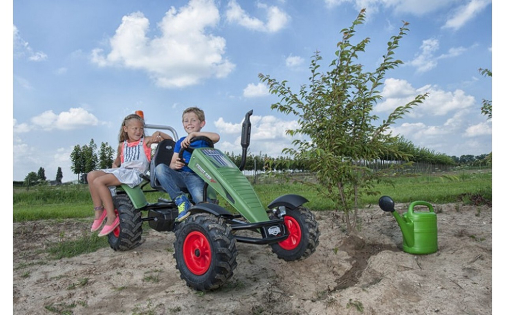 Веломобиль BERG Fendt E-BFR
