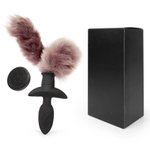 Черная анальная вибровтулка с 3 режимами виляния хвостиком (Цвет: черный)