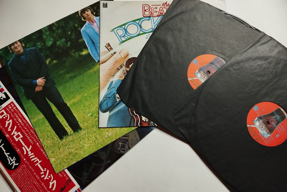 Винтажная виниловая пластинка LP The Beatles Rock N Roll Music 2LP (Japan 1976) (Booklet, Poster)