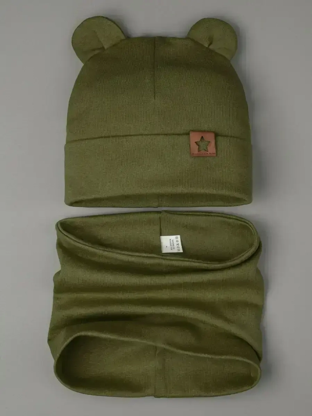 Шапка с ушками осенняя и снуд для детей