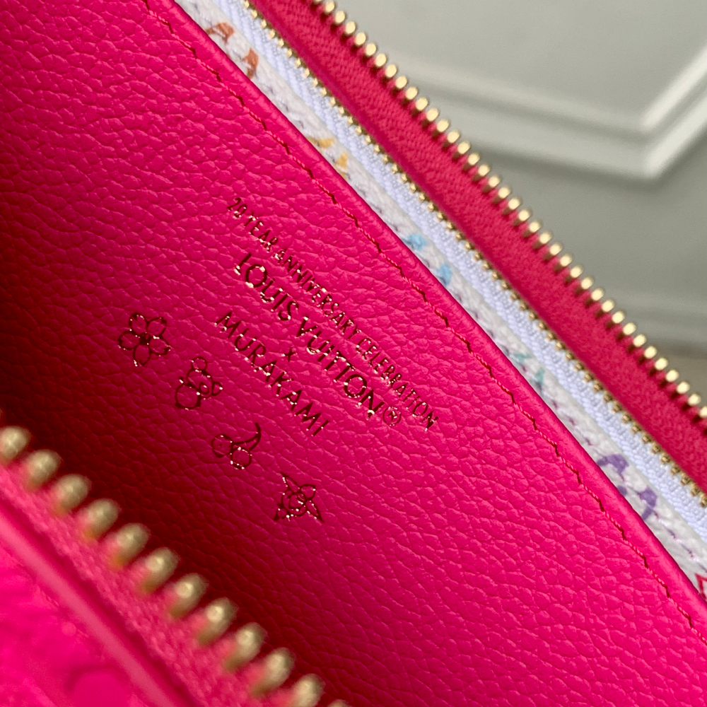 Louis Vuitton Zippy Wallet