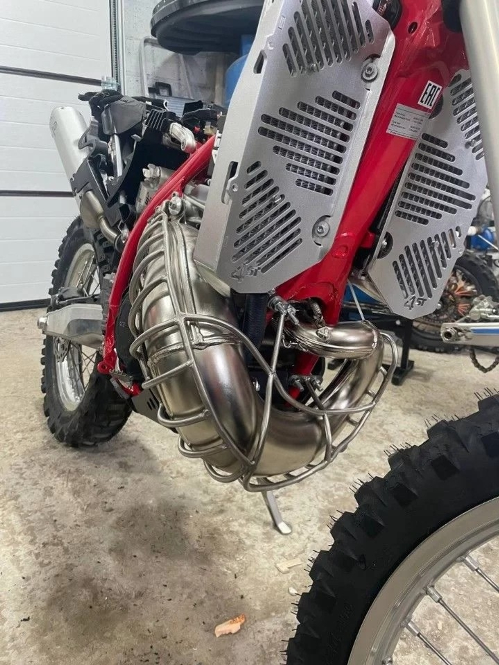 4st Защита резонатора (нерж.) KTM tbi