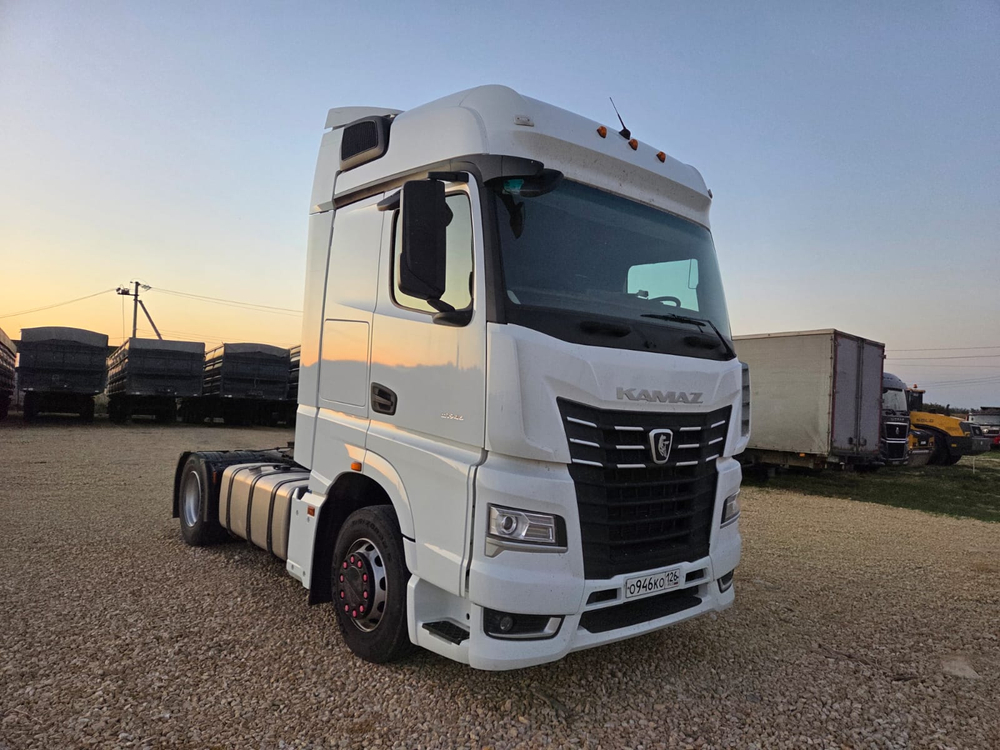 КамАЗ 54901 4x2 Седельный тягач C321-4A19-CA (Дизельный, 13,0 л, 483 л.с., АТ)