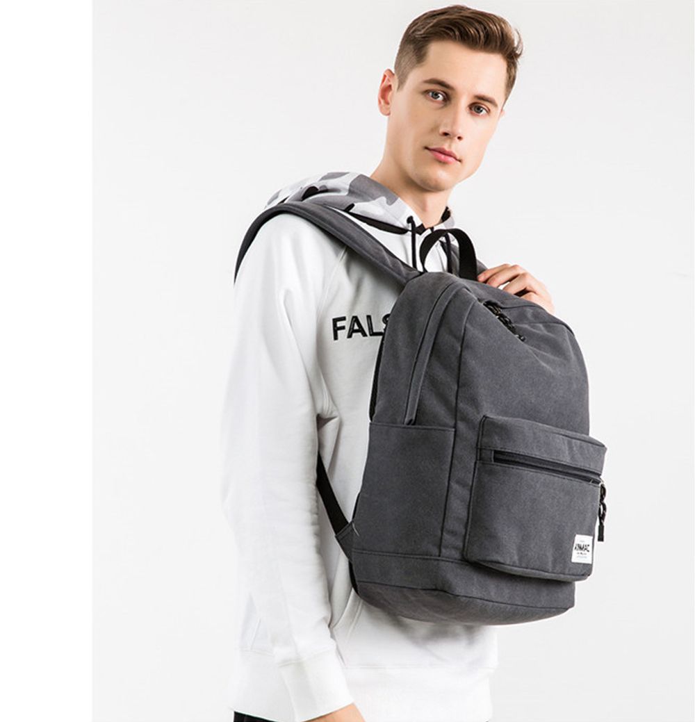 Рюкзак с отделением для ноутбука до 15,6" и USB-портом для зарядки (Серый)