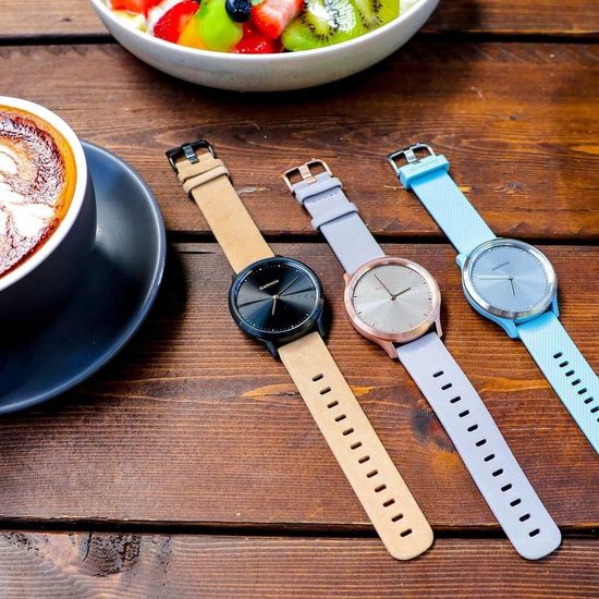 Умные часы Garmin Vívomove HR Premium розовое золото с бежевым кожаным ремешком 010-01850-09