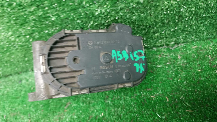 Дроссельная заслонка Mercedes C W204 (2006-2015)