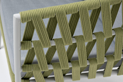 "Диего" кресло плетеное из роупа, каркас алюминий светло-серый (RAL7035) муар, роуп салатовый меланж круглый, ткань светло-серая