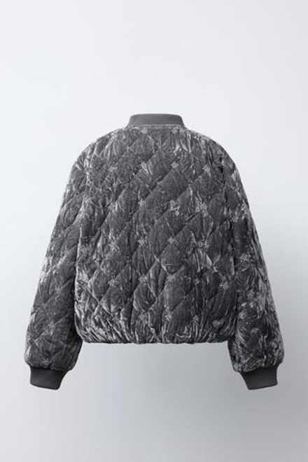 ZARA ВЕЛВЕТОВЫЙ БОМБЕР С УКРАШЕНИЯМИ, СЕРЫЙ