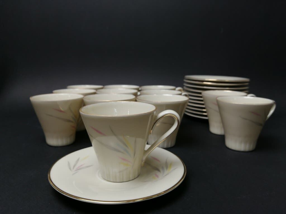 Кофейный сервиз на 12 персон