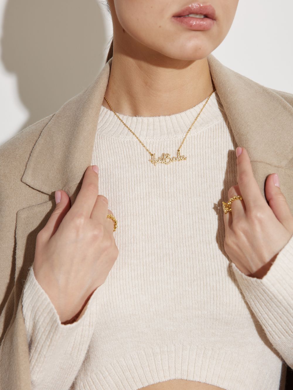 HEARTBREAKER SHINE NECKLACE