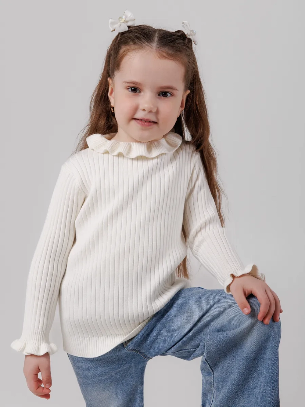 Джемпер для девочки с воланами