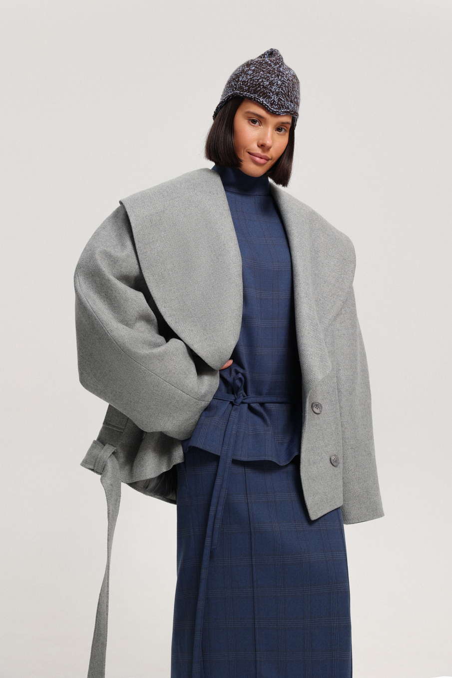 Пальто с округлым воротником