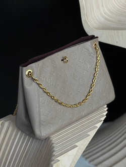 Сумка Louis Vuitton