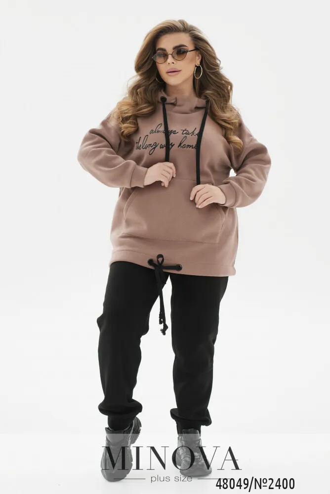 Костюм 2400-бежевый Minova