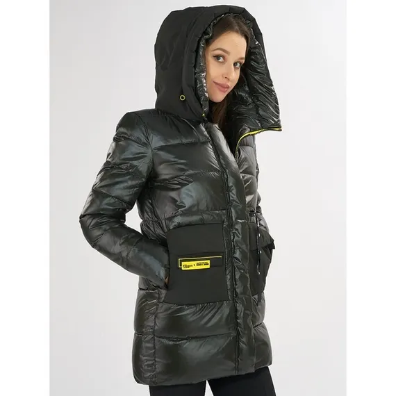 Куртка зимняя болотного цвета, размер 42