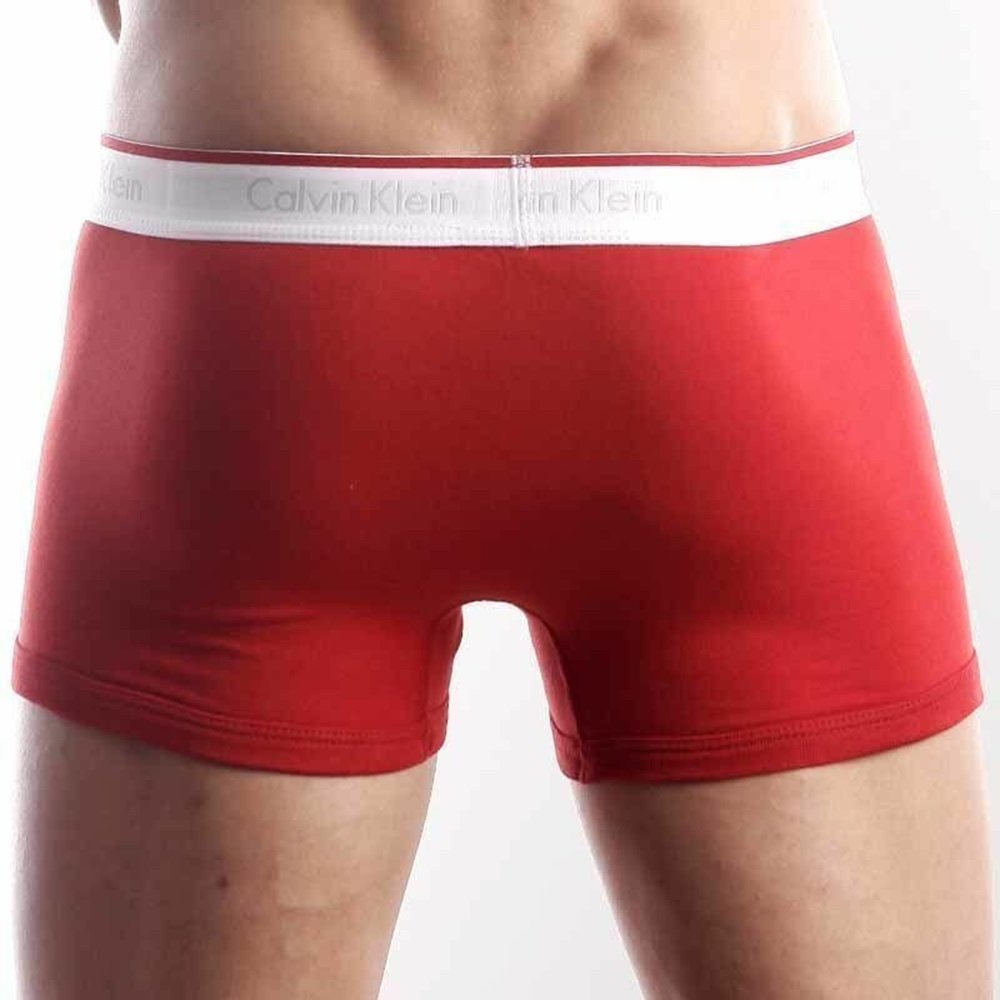 Мужские трусы боксеры красные Calvin Klein Tech Cool Boxer Red