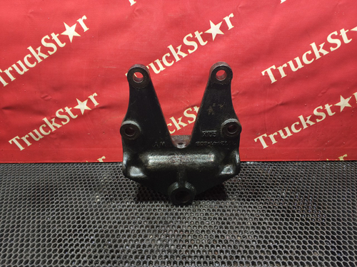 Кронштейн крепления 2-ой передней рессоры передний