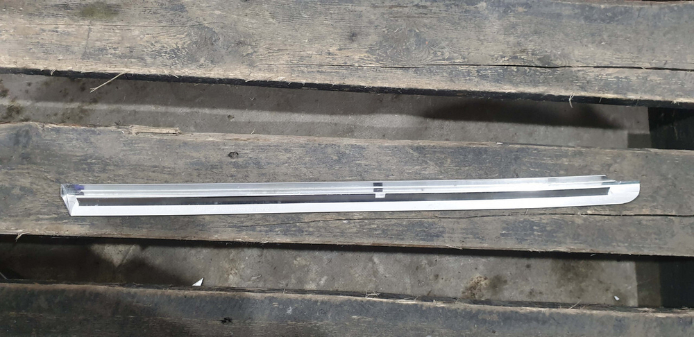 Накладка стекла заднего правого Mercedes GLC (X253) 15-нв Б/У Оригинал A2536700222