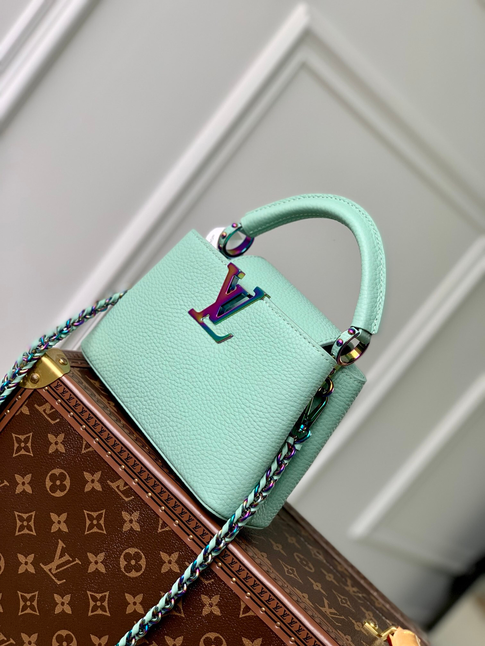 Louis Vuitton Capucines Mini