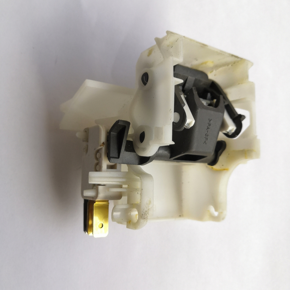 Замок двери посудомоечной машины BOSCH (б/у)