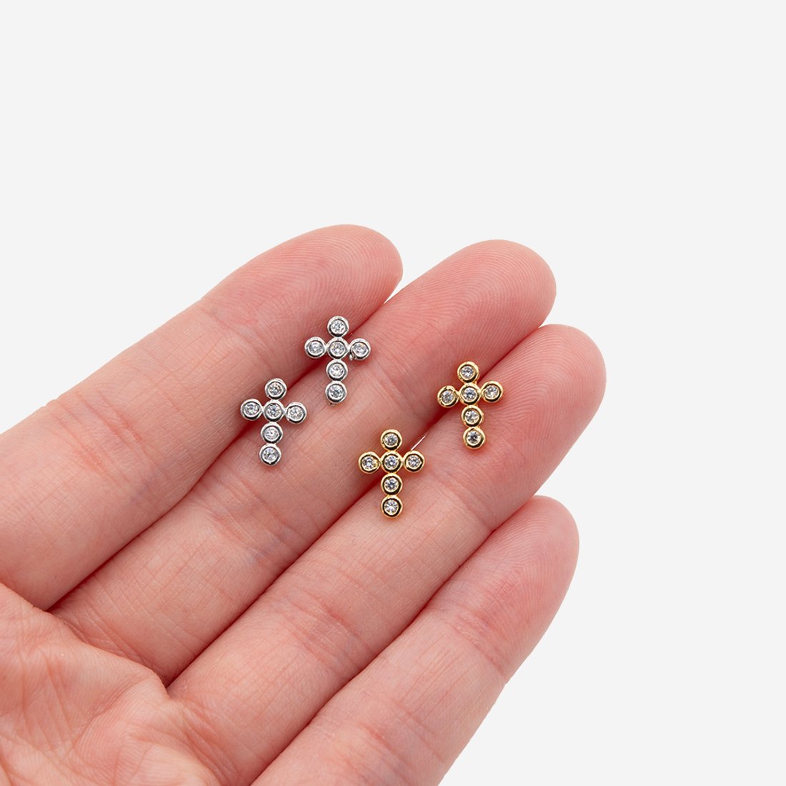 Серьги-гвоздики "Крестик", фианиты, позолота, 10*7,5мм