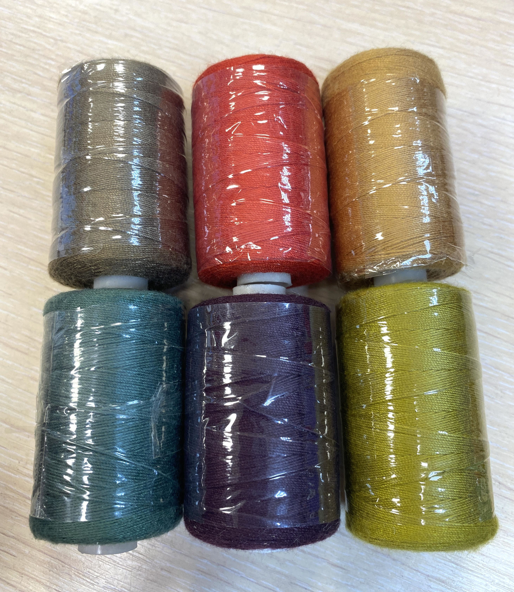 Нитки для джинсы 25 г (300м) 100% п/э 1 уп- 6шт