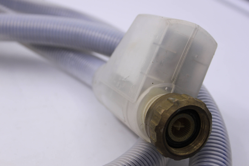Заливной шланг с аквастопом стиральной машины Bosch/Siemens 665055