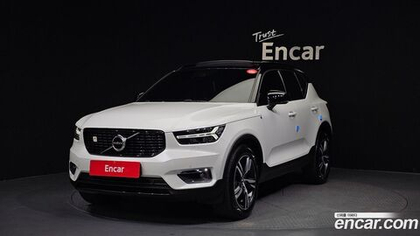 Volvo XC40 B4 R-Design (09.2020)