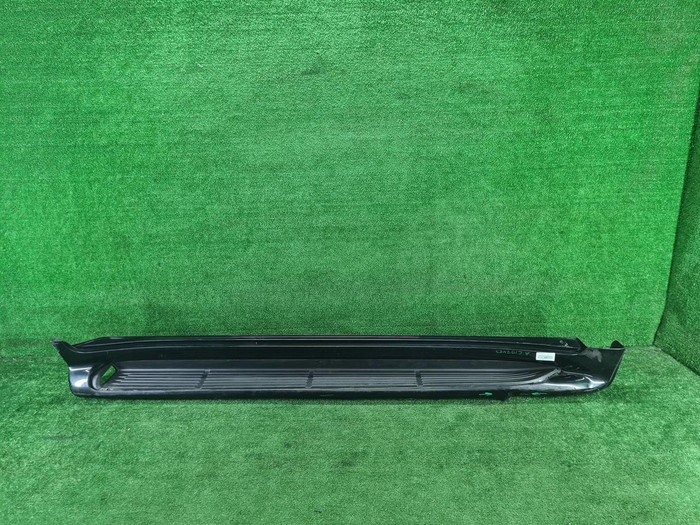Накладка порога правая Toyota Land Cruiser 200 (2015-2021)