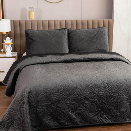 Покрывало 240х260 и 2 наволочки 50х70 Sofi De MarkO Мелисса черное