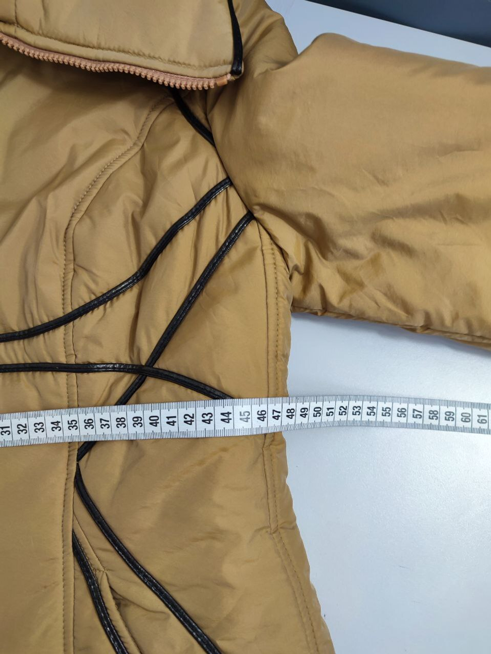 Пуховик Dímma темно-бежевый 44 размер