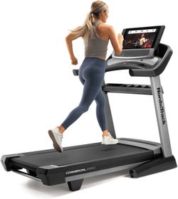 NordicTrack Commercial 2950
