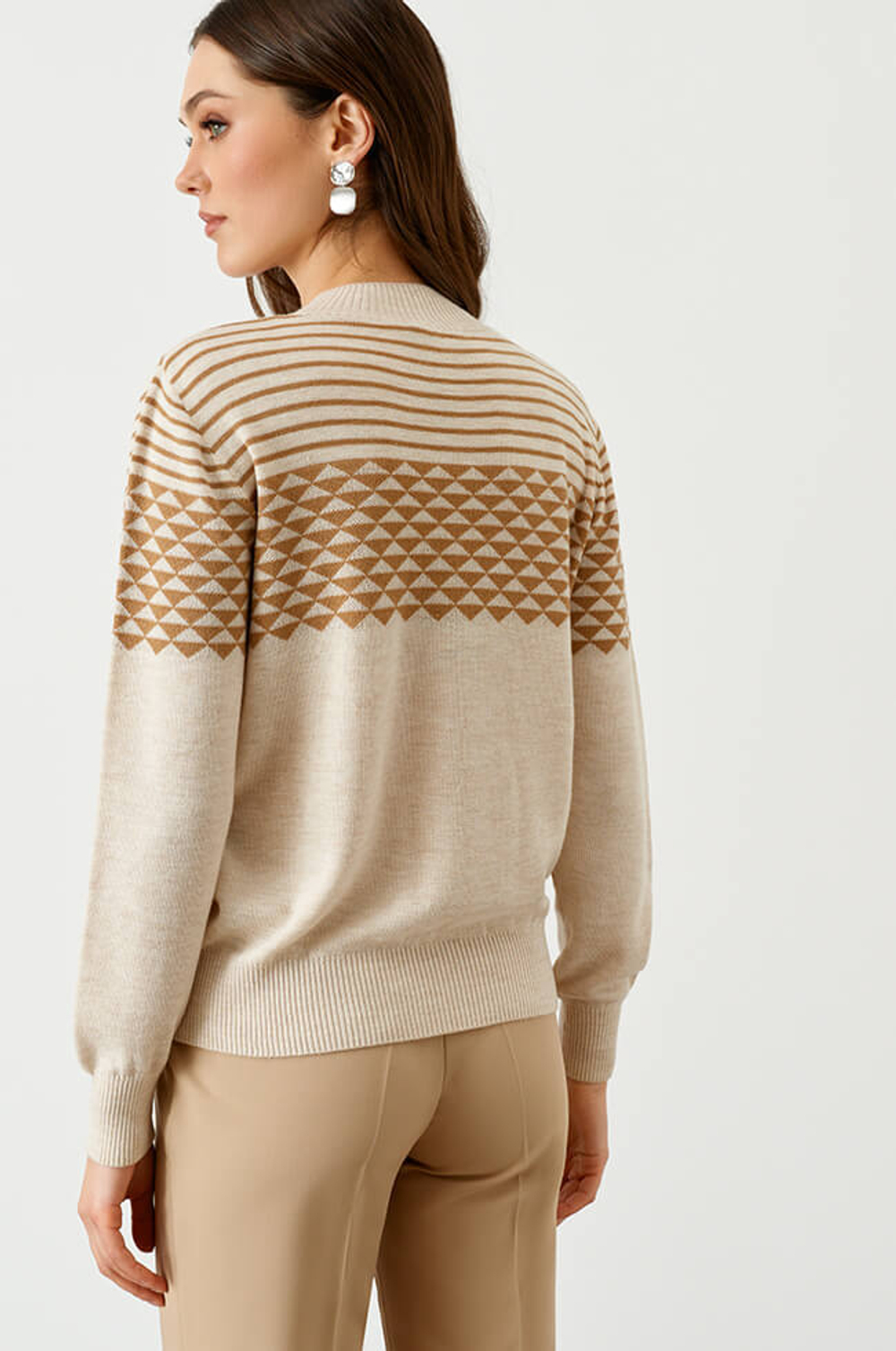 22741 Джемпер женский (бежевый)
