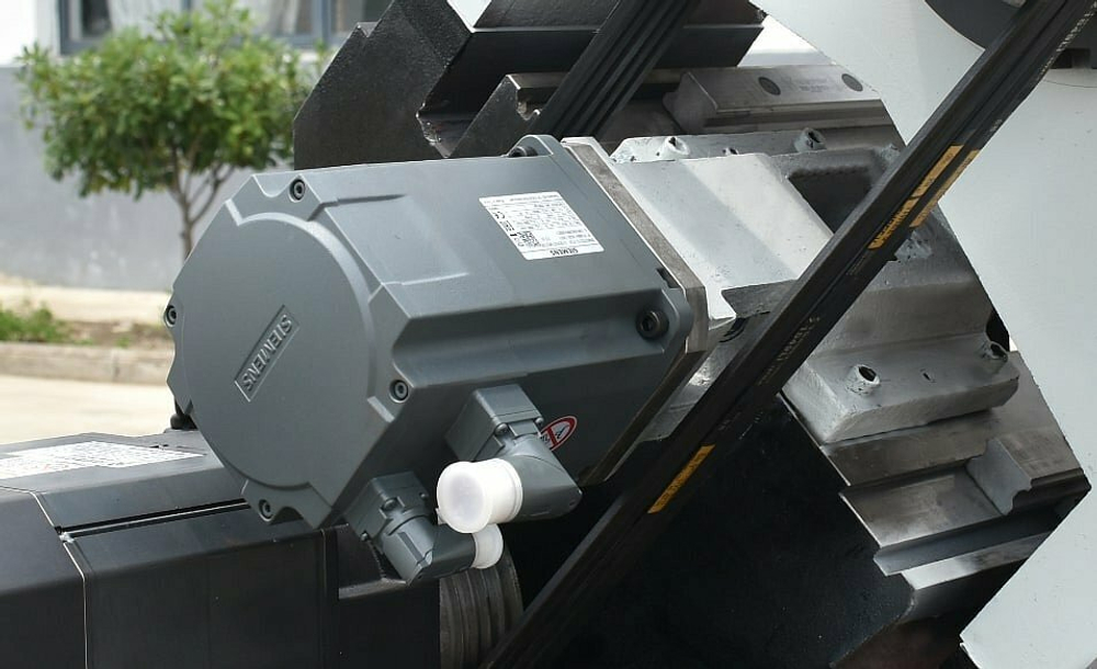 Токарный станок ЧПУ с наклонной станиной MetalTec NEXUS 55M