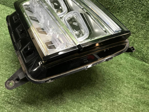 Фара правая Tank 500 (2021-н.в.) LED
