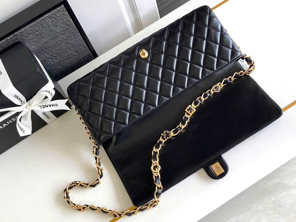 Chanel Bag 38 cm