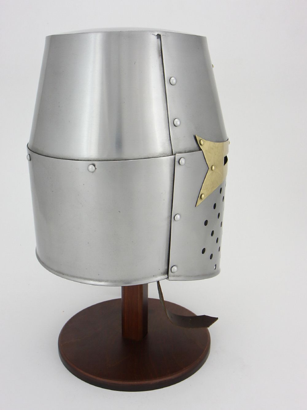 Nautical Шлем крестоносца ''Ведро'' с медной отделкой