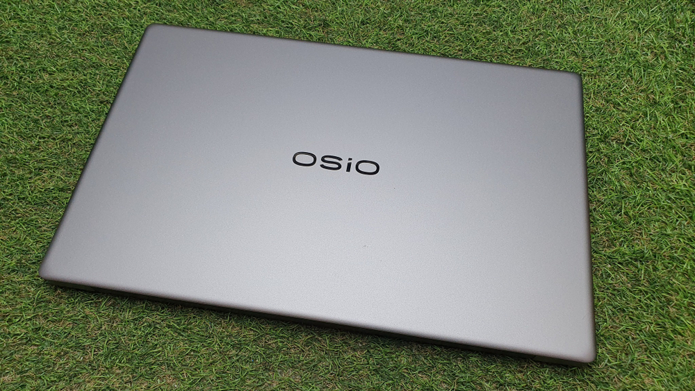 Ноутбук OSiO Ryzen 5/8Gb/FHD/FocusLine F150 F150a-002/Windows 11