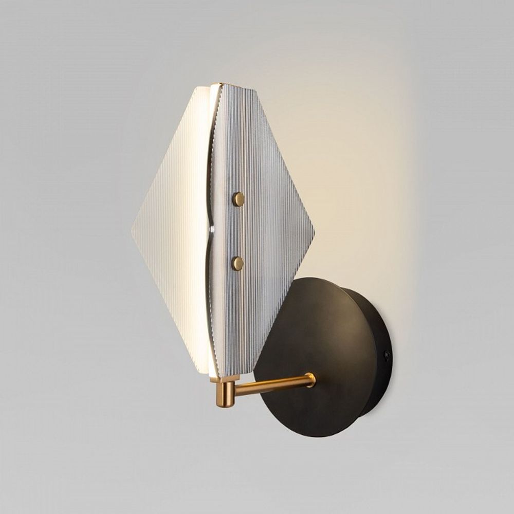 Бра Eurosvet  303054 LED латунь